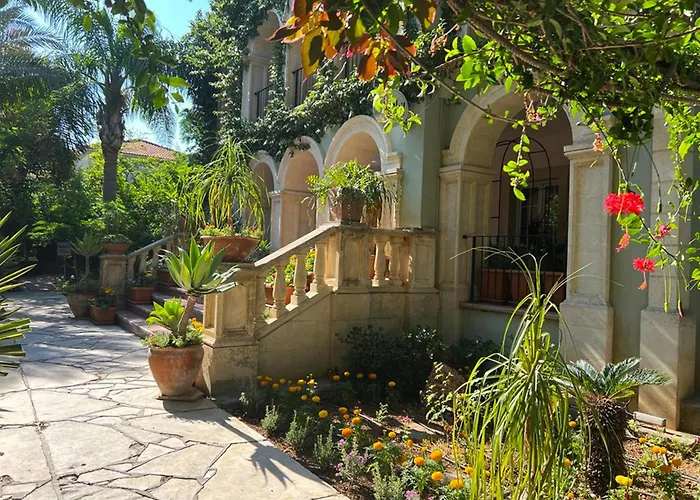 Bed & Breakfast Babil Bahceleri - Gardens Of Babel Lapta