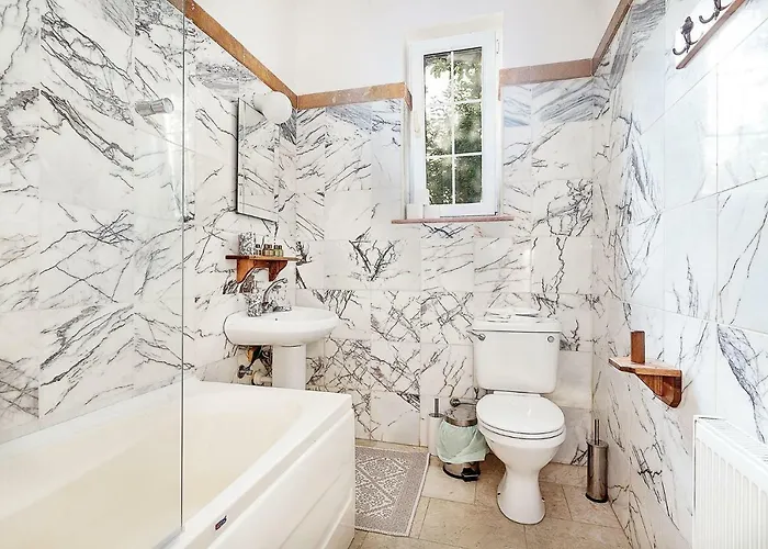 Babil Bahceleri - Gardens Of Babel Bed & Breakfast Lapta